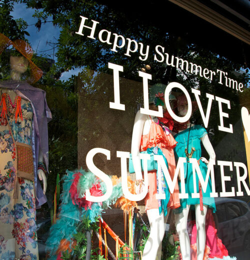 Vetrofanie e adesivi